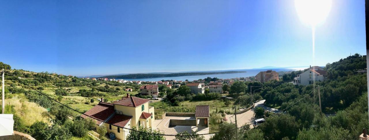 Villa Joy 4Ever Banjol Buitenkant foto