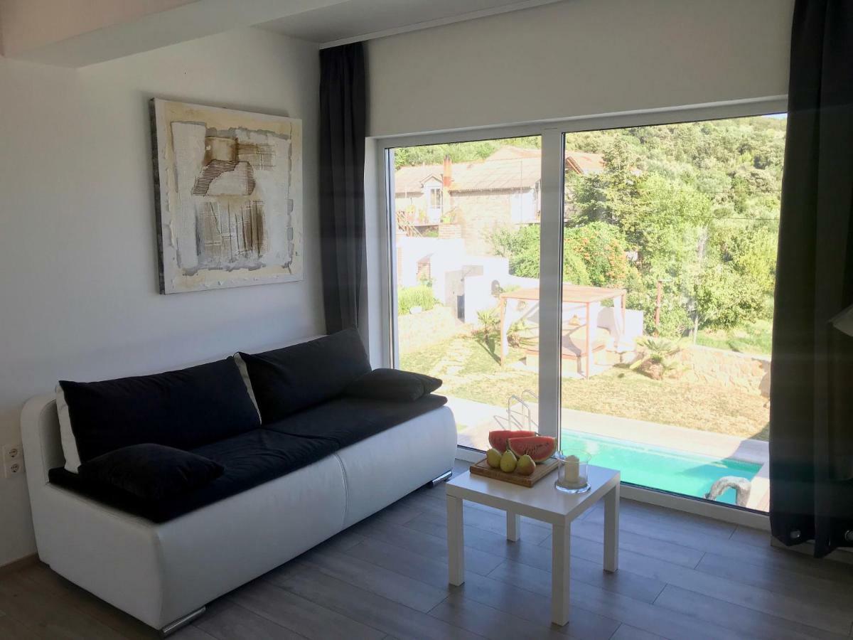 Villa Joy 4Ever Banjol Buitenkant foto
