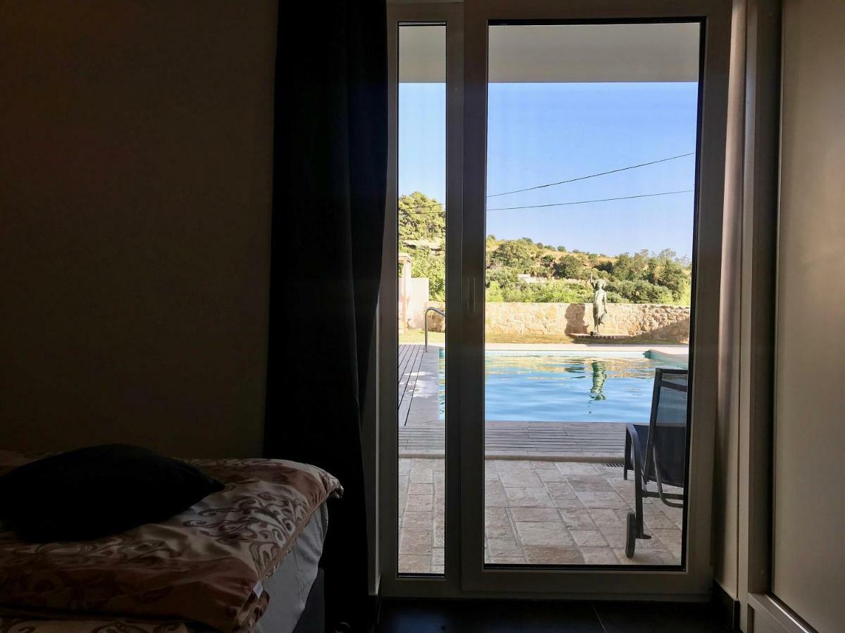 Villa Joy 4Ever Banjol Buitenkant foto